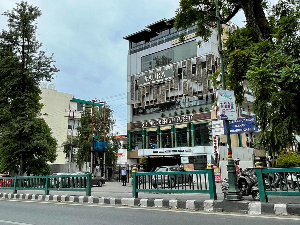 Aura Rooms Dehradun Exteriör bild