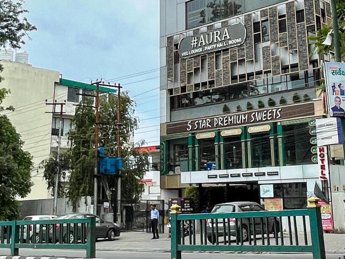 Aura Rooms Dehradun Exteriör bild